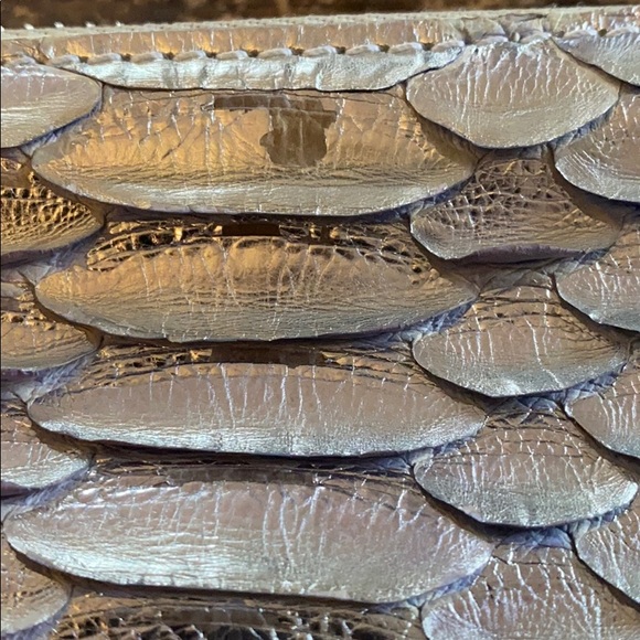 MARC JACOBS clutch - Picture 5 of 11